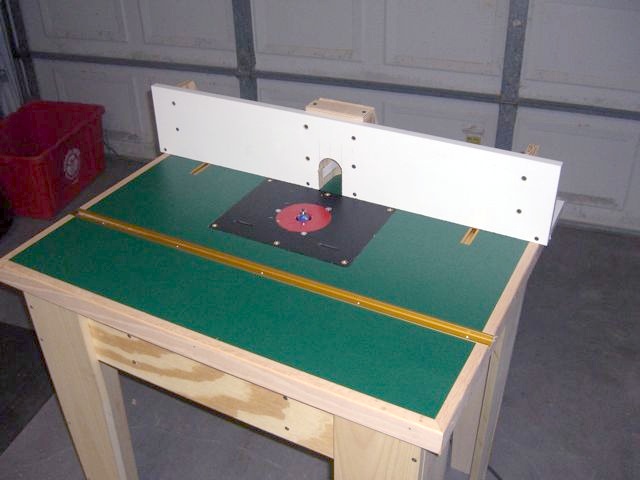 Green laminate router table top